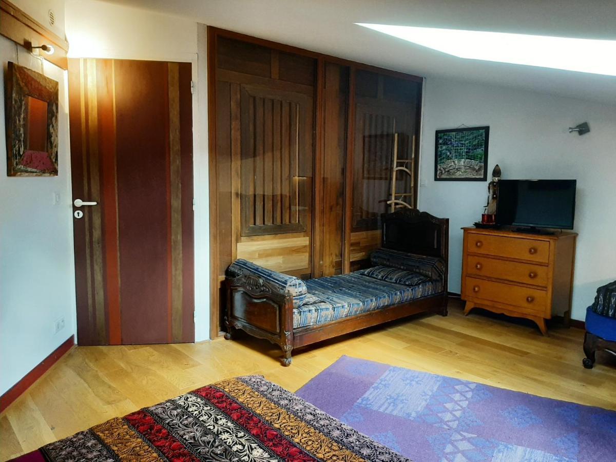 Chambres D'Hotes Le Petit Siam : Le Calme En Centre Ville Clermont-Ferrand Bagian luar foto