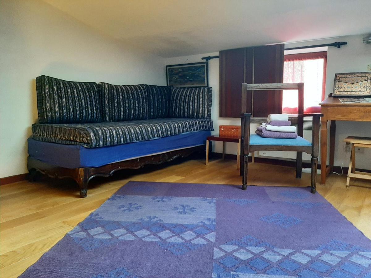 Chambres D'Hotes Le Petit Siam : Le Calme En Centre Ville Clermont-Ferrand Bagian luar foto